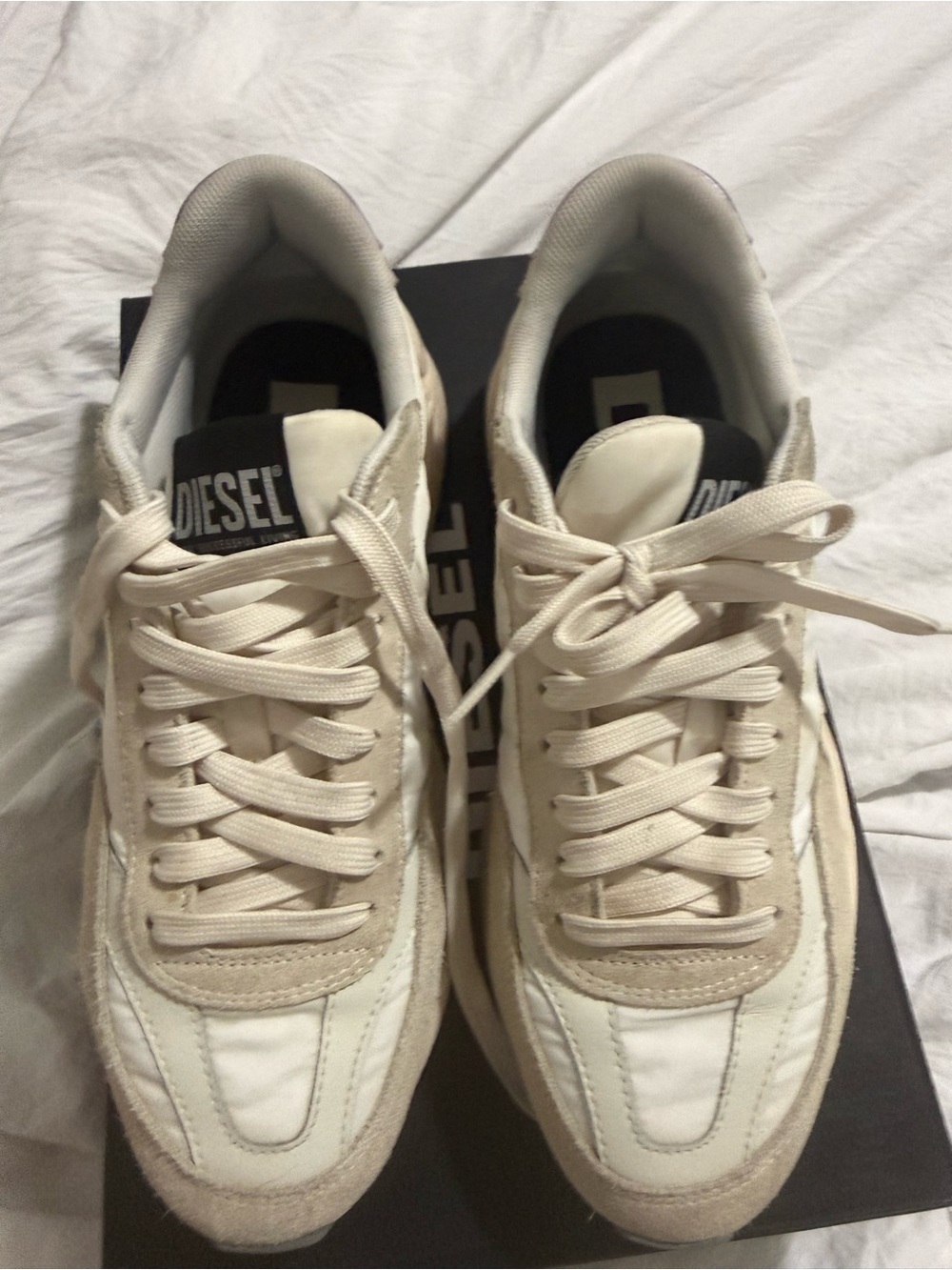 Diesel women Cream and Beige Low-Top Sneakers